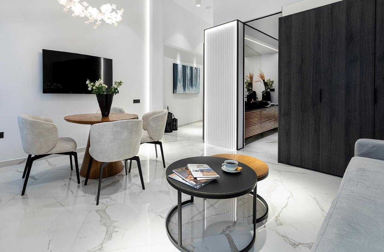 Maison 36 Villa In The Center Of Psyri Athens Luaran gambar