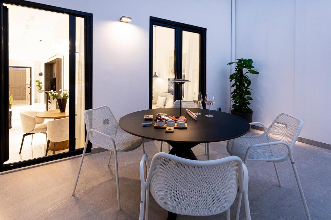 Maison 36 Villa In The Center Of Psyri Athens Luaran gambar
